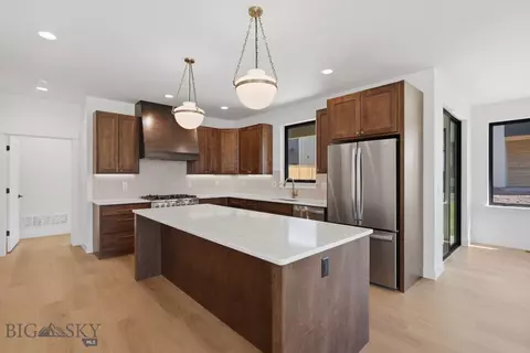 100 Lanner Dr, Bozeman, MT 59718