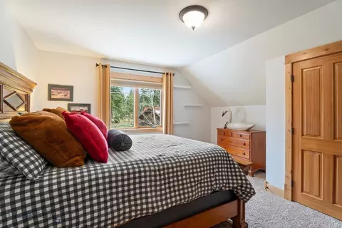Bedroom - 2 Grouse Ct, Clancy, MT 59634 photo 4 of 6