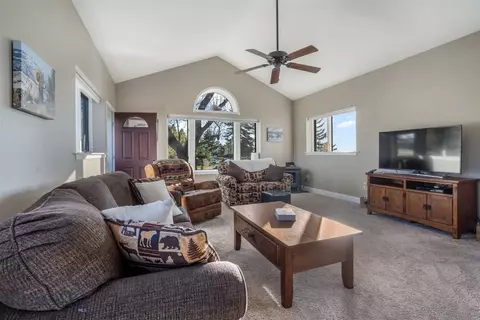 Living - 4925 Itana Cir, Bozeman, MT 59715 photo 5 of 6