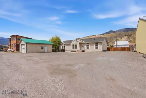 320 Spring St, Gardiner, MT 59030 photo 34