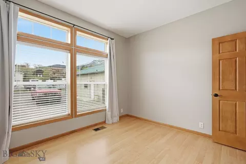 320 Spring St, Gardiner, MT 59030 photo 17