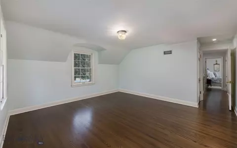 Bedroom - 911 S Willson Ave, Bozeman, MT 59715 photo 4 of 14