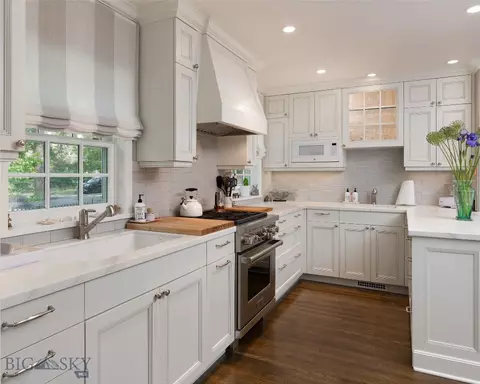 Kitchen - 911 S Willson Ave, Bozeman, MT 59715 photo 3 of 4