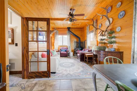 Living - 27 Badger Rd, Pray, MT 59065 photo 5 of 13