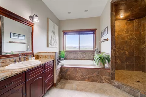 Bath - 27 Badger Rd, Pray, MT 59065 photo 1 of 13