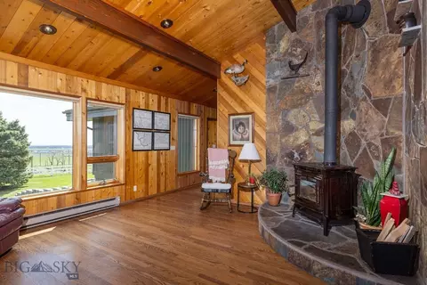 Living - 35453 Ford, Polson, MT 59860 photo 1 of 1