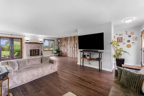 Living - 229 Cirque Dr, Bozeman, MT 59718 photo 2 of 2