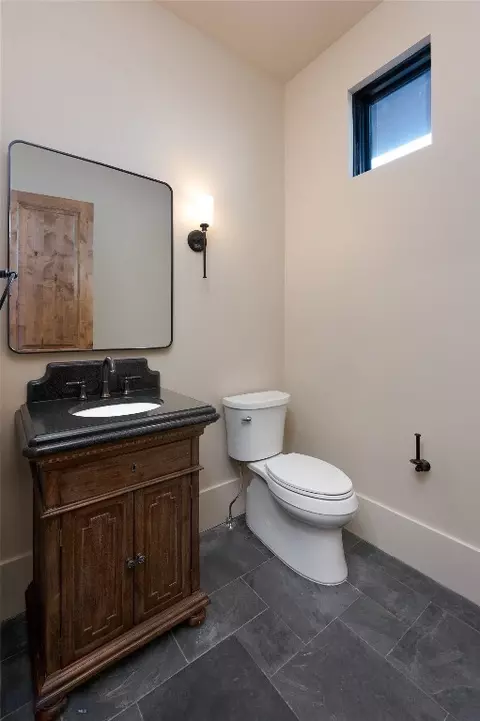 Bath - 657 Hyalite View Dr, Bozeman, MT 59718 photo 4 of 8