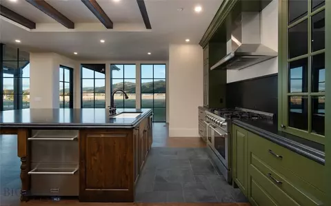 Kitchen - 657 Hyalite View Dr, Bozeman, MT 59718 photo 6 of 7