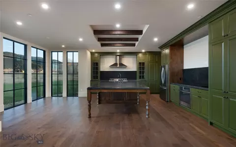 Kitchen - 657 Hyalite View Dr, Bozeman, MT 59718 photo 1 of 7
