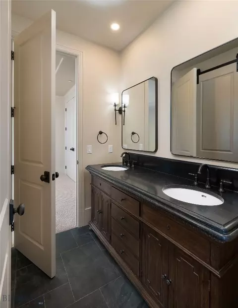 Bath - 657 Hyalite View Dr, Bozeman, MT 59718 photo 7 of 8