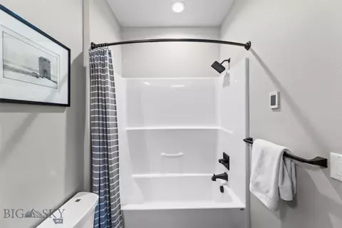 Bath - 343 Doney Way, Bozeman, MT 59718 photo 4 of 8