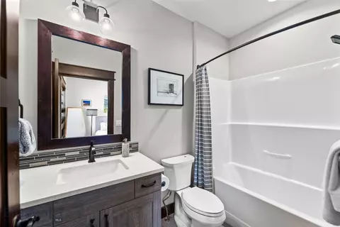 Bath - 343 Doney Way, Bozeman, MT 59718 photo 5 of 8