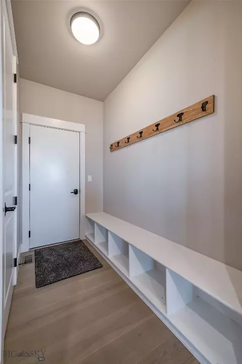 Entry Way - 950 White Horse Loop, Bozeman, MT 59718 photo 1 of 3