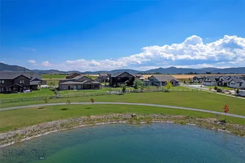 View/Area - 950 White Horse Loop, Bozeman, MT 59718 photo 10 of 11