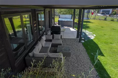 Exterior - 950 White Horse Loop, Bozeman, MT 59718 photo 12 of 21