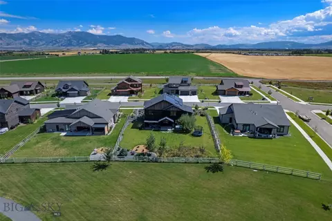 View/Area - 950 White Horse Loop, Bozeman, MT 59718 photo 7 of 11