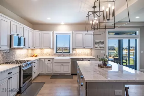 Kitchen - 950 White Horse Loop, Bozeman, MT 59718 photo 3 of 7