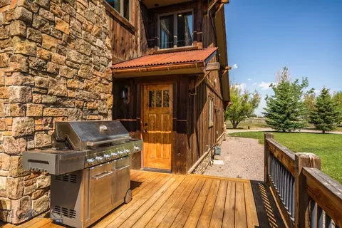Exterior - 1872 Webster Ln, Dillon, MT 59725 photo 10 of 18