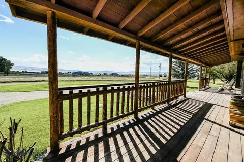 3957 Blacktail Rd, Dillon, MT 59725