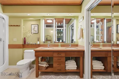 Bath - 4574 Bannock Dr, Bozeman, MT 59715 photo 1 of 4