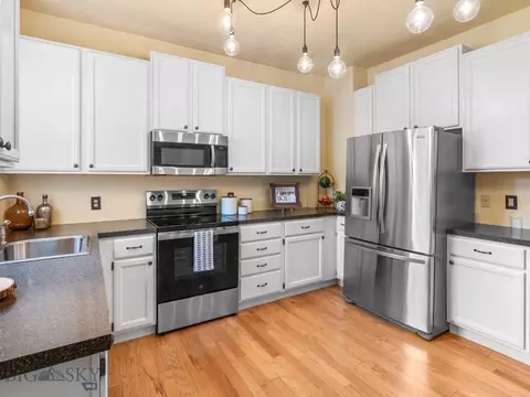 Kitchen - 522 S 3rd Ave, Bozeman, MT 59715 photo 5 of 5