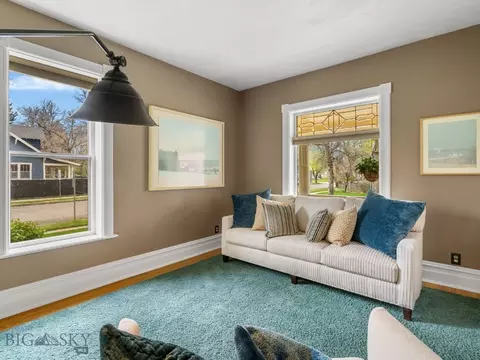Living - 522 S 3rd Ave, Bozeman, MT 59715 photo 5 of 6