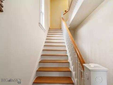 Entry Way - 522 S 3rd Ave, Bozeman, MT 59715 photo 7 of 9