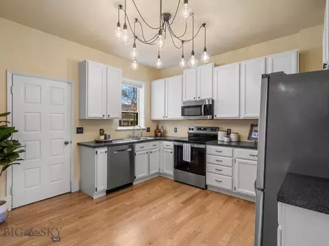 Kitchen - 522 S 3rd Ave, Bozeman, MT 59715 photo 1 of 5
