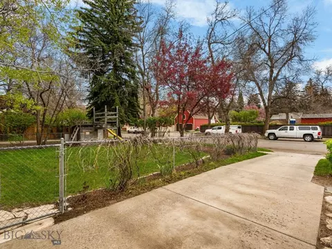 Exterior - 522 S 3rd Ave, Bozeman, MT 59715 photo 37 of 40
