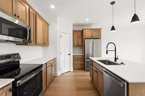 Kitchen - 100 Bow Perch Ln #B, Bozeman, MT 59718 photo 3 of 5