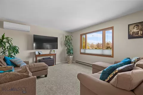 Living - 252 Cirque Dr, Bozeman, MT 59718 photo 3 of 5