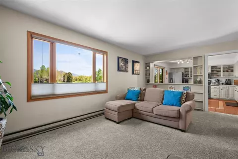 Living - 252 Cirque Dr, Bozeman, MT 59718 photo 2 of 5