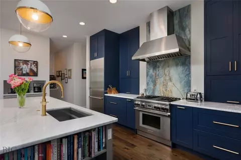 Kitchen - 676 Tillyfour Rd, Bozeman, MT 59718 photo 2 of 8
