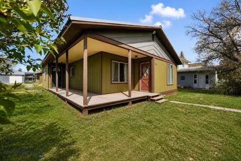 205 N Madison St, Twin Bridges, MT 59754