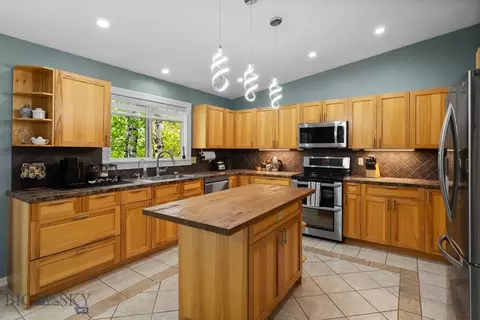 Kitchen - 313 Cirque Dr, Bozeman, MT 59718 photo 1 of 4