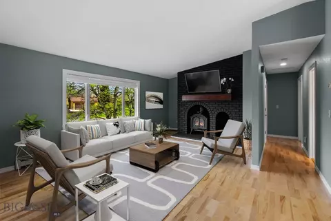 Living - 313 Cirque Dr, Bozeman, MT 59718 photo 2 of 4