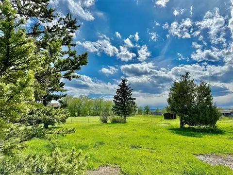 118 Dovetail Ln, Bozeman, MT 59718