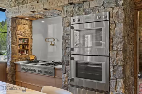 Kitchen - 140 Elk Ridge Rd, Cameron, MT 59720 photo 4 of 5