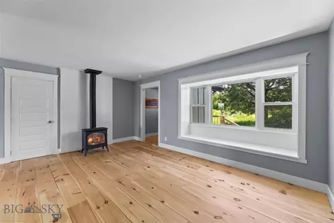 Living - 9155 S 19th Ave, Bozeman, MT 59718 photo 2 of 2
