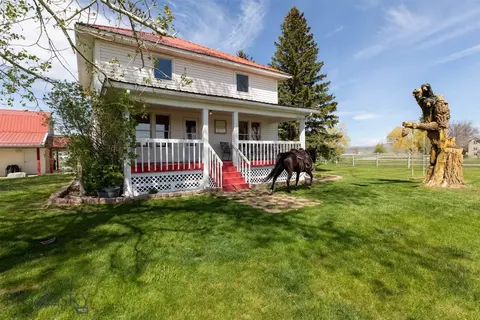6280 W Dry Creek Rd, Manhattan, MT 59741