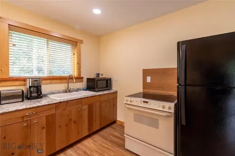 Kitchen - 9 Moose Haven Loop, Mc Leod, MT 59052 photo 3 of 3