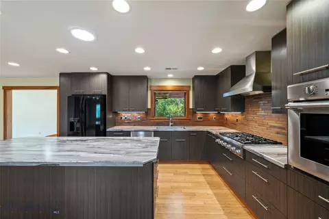Kitchen - 2 Hitching Post, Bozeman, MT 59715 photo 3 of 3