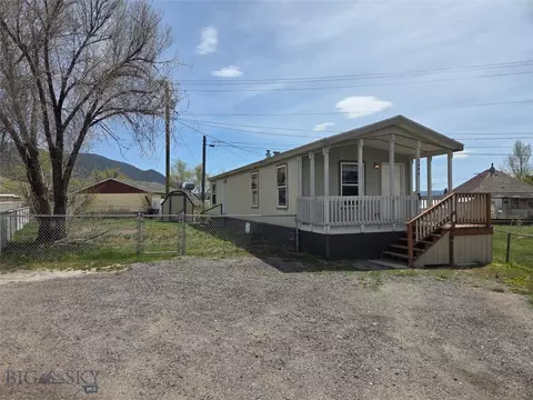 2904 Walnut, Butte, MT 59701