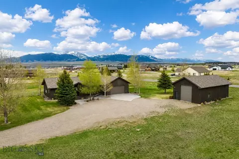 5 Killdeer Ct, Ennis, MT 59729