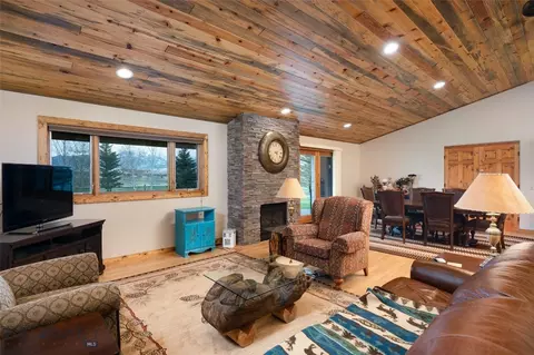 Living - 5 Killdeer Ct, Ennis, MT 59729 photo 1 of 3