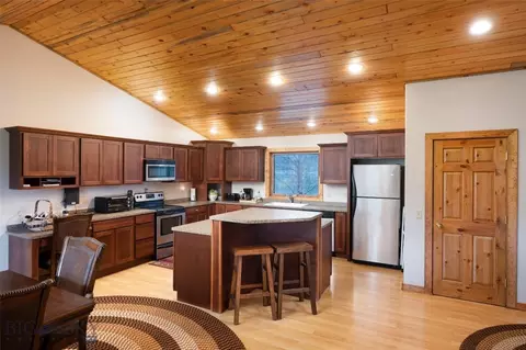 Kitchen - 5 Killdeer Ct, Ennis, MT 59729 photo 2 of 2