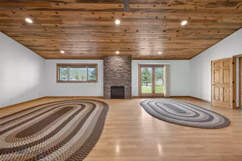 Living - 5 Killdeer Ct, Ennis, MT 59729 photo 3 of 3
