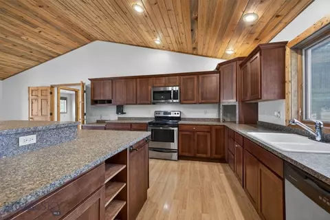 Kitchen - 5 Killdeer Ct, Ennis, MT 59729 photo 1 of 2
