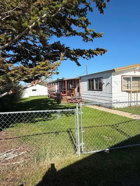603 Fourth Ave SE, White Sulphur Springs, MT 59645